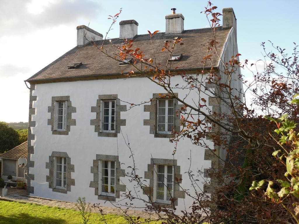 Ar Presbital Koz Saint-Thégonnec Exterior photo